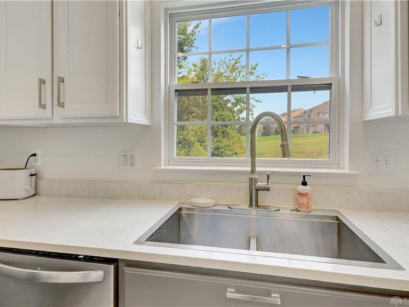 2538 Muirfield Drive, Beavercreek, OH 45431 Photo 9
