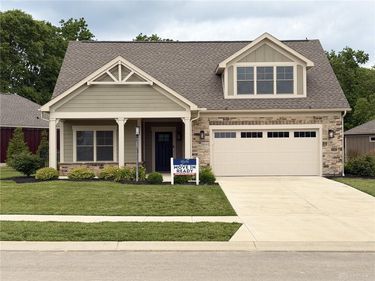 1464 Triple Crown Way, Beavercreek Township, OH 45385