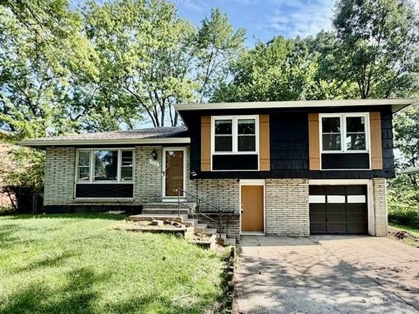 7906 E 93rd Street, Kansas City, MO 64138