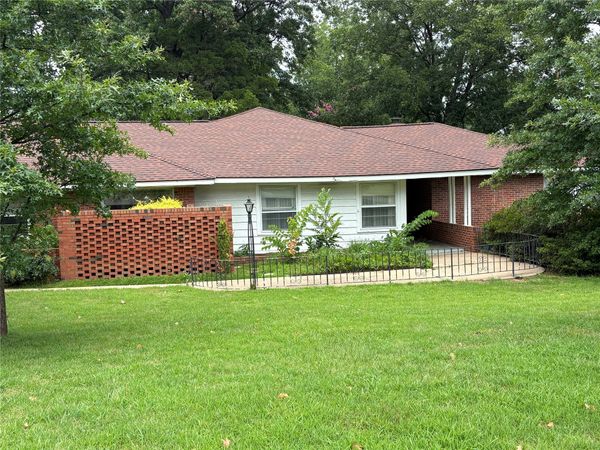 3641 S Birmingham Avenue , Tulsa, OK 74105