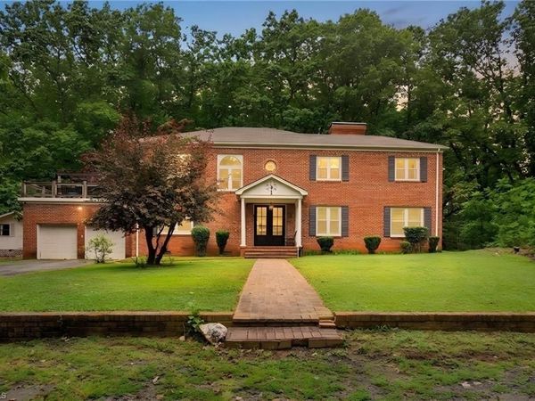 301 Carolina Avenue, Asheboro, NC 27203