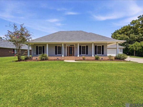 221 Bedford Street, Laplace, LA 70068