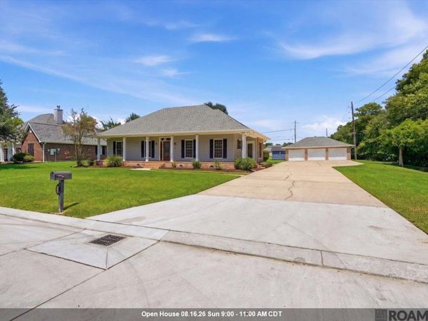 221 Bedford Street, Laplace, LA 70068