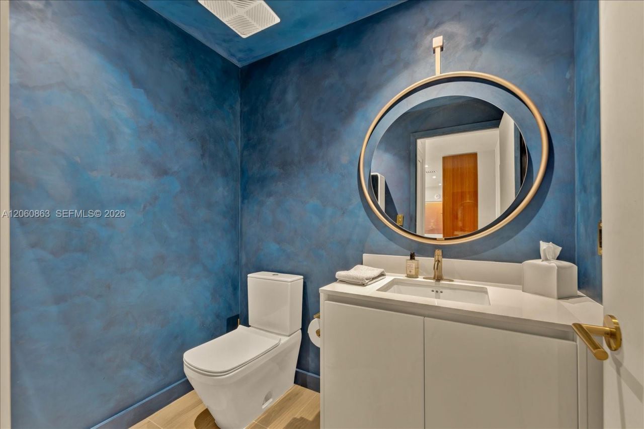 2678 Tigertail Ave, Unit 313, Miami, FL 33133 Photo