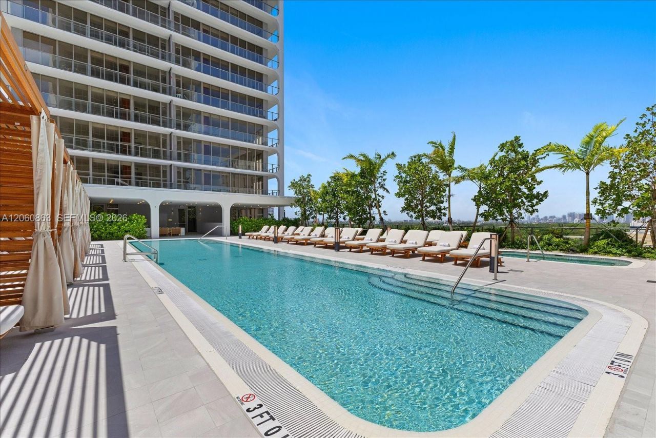 2678 Tigertail Ave, Unit 313, Miami, FL 33133 Photo