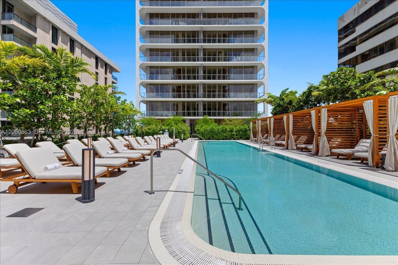 2678 Tigertail Ave, Unit 313, Miami, FL 33133 Photo