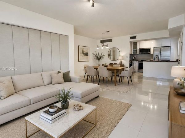 9850 NW 3rd Ct , Unit 2, Plantation, FL 33324