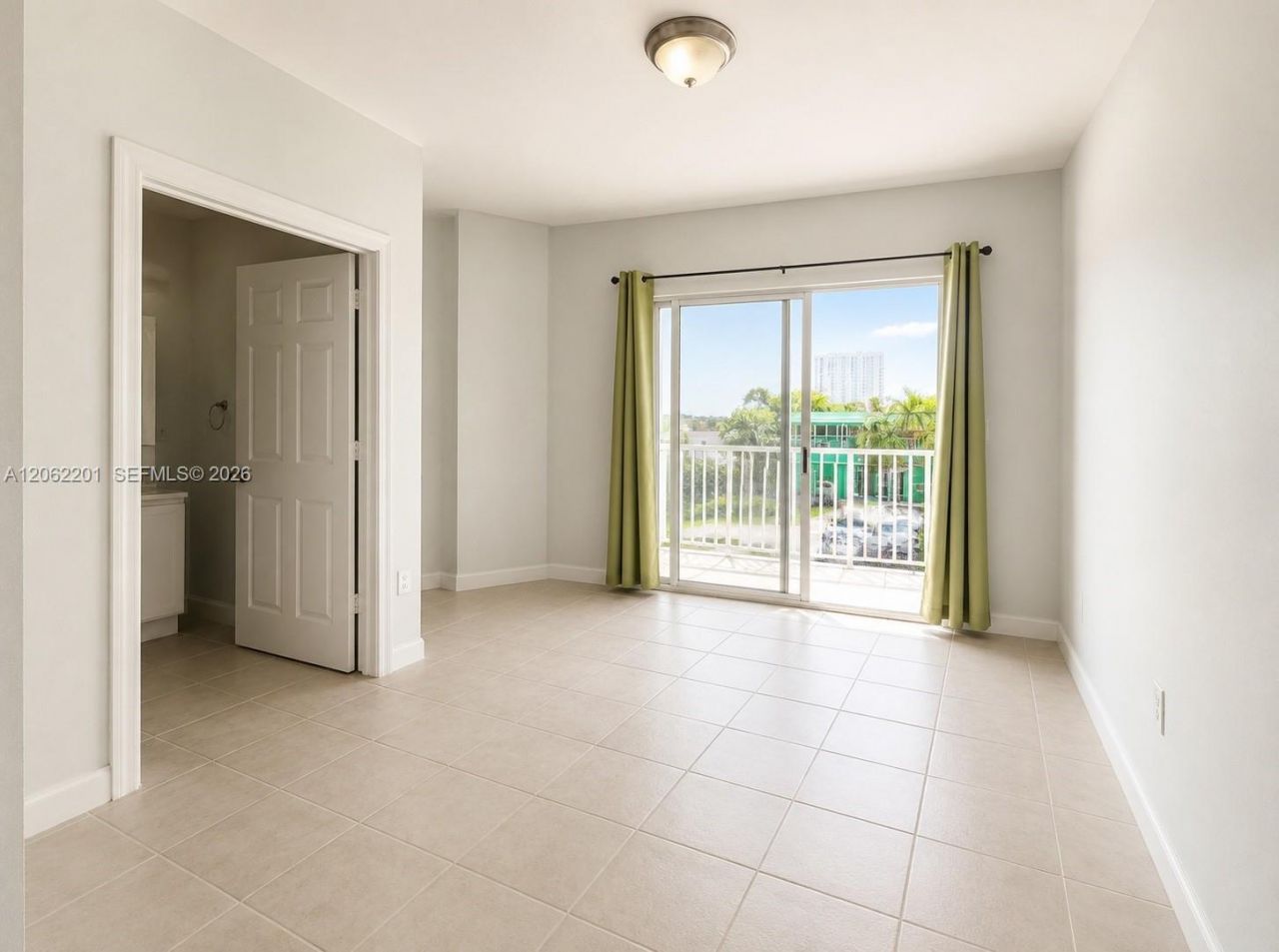 2734 Bird Ave, Unit 203, Miami, FL 33133 Photo