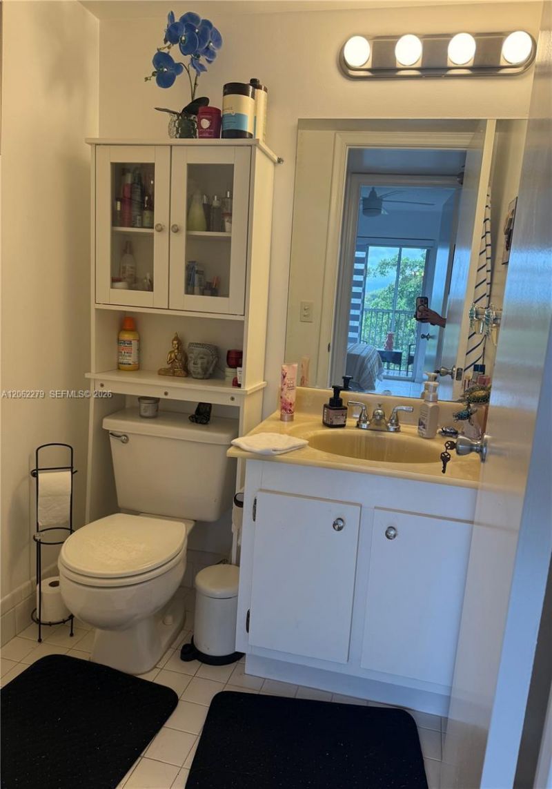 13255 SW 7th Ct, Unit 406D, Pembroke Pines, FL 33027 Photo