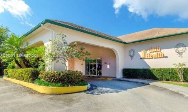 13255 SW 7th Ct, Unit 406D, Pembroke Pines, FL 33027 Photo
