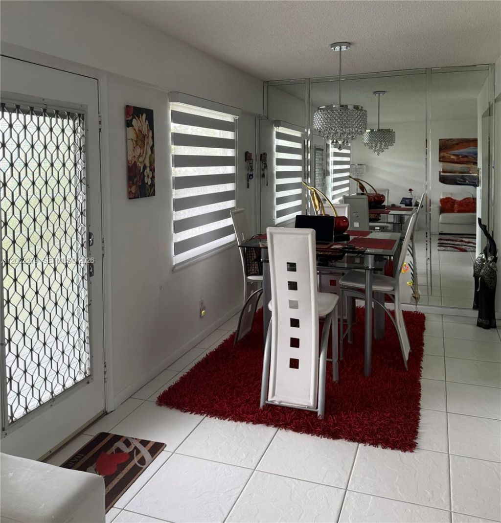 13255 SW 7th Ct, Unit 406D, Pembroke Pines, FL 33027 Photo