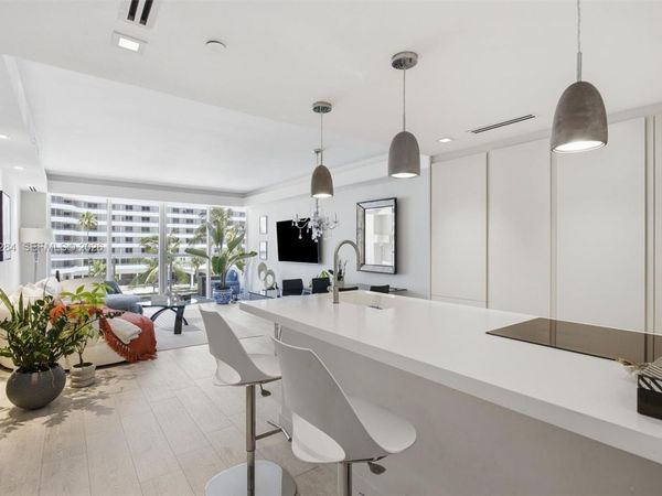 5600 Collins Ave , Unit 5A, Miami Beach, FL 33140