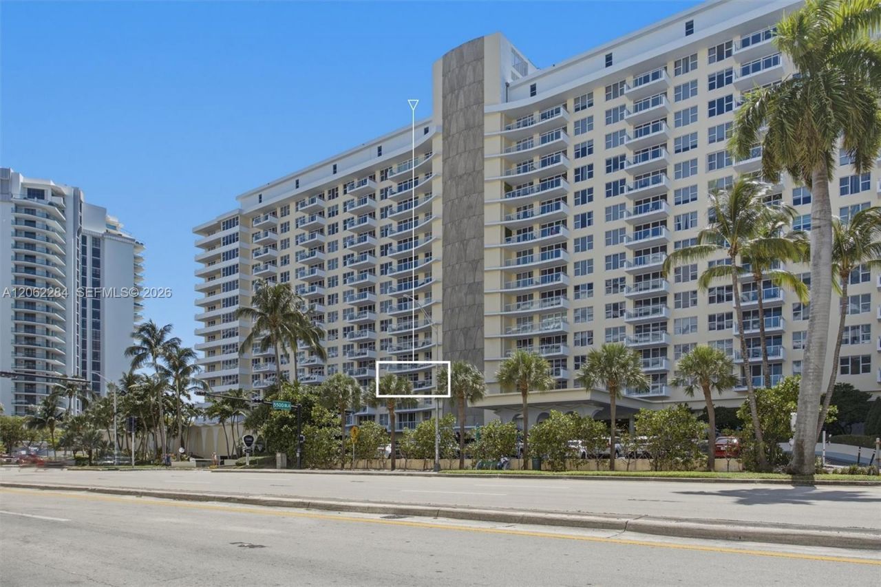 5600 Collins Ave , Unit 5A, Miami Beach, FL 33140 Photo