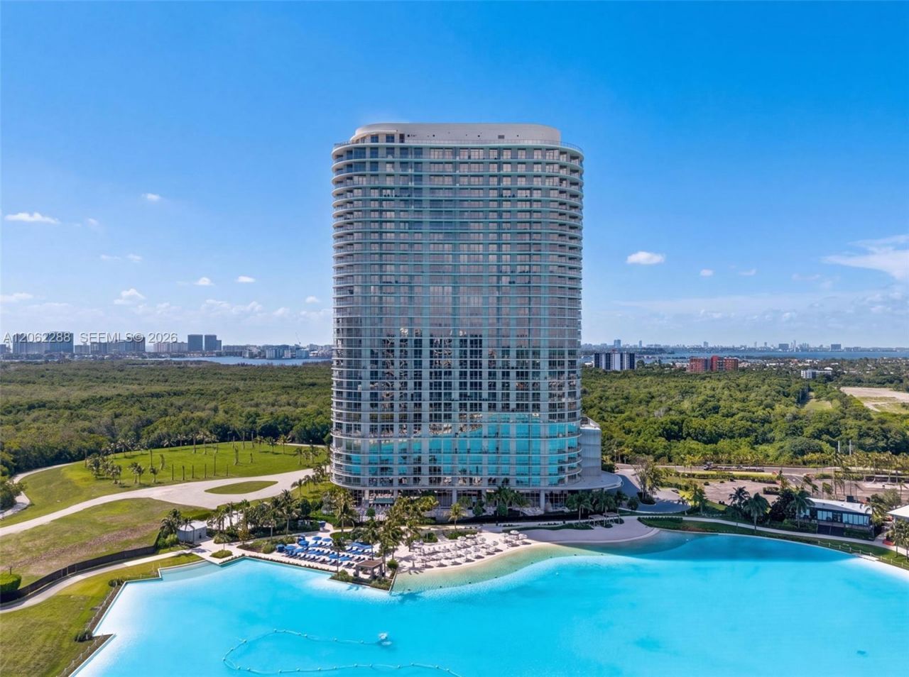 2411 Laguna Circle , Unit 2011, North Miami, FL 33181 Photo