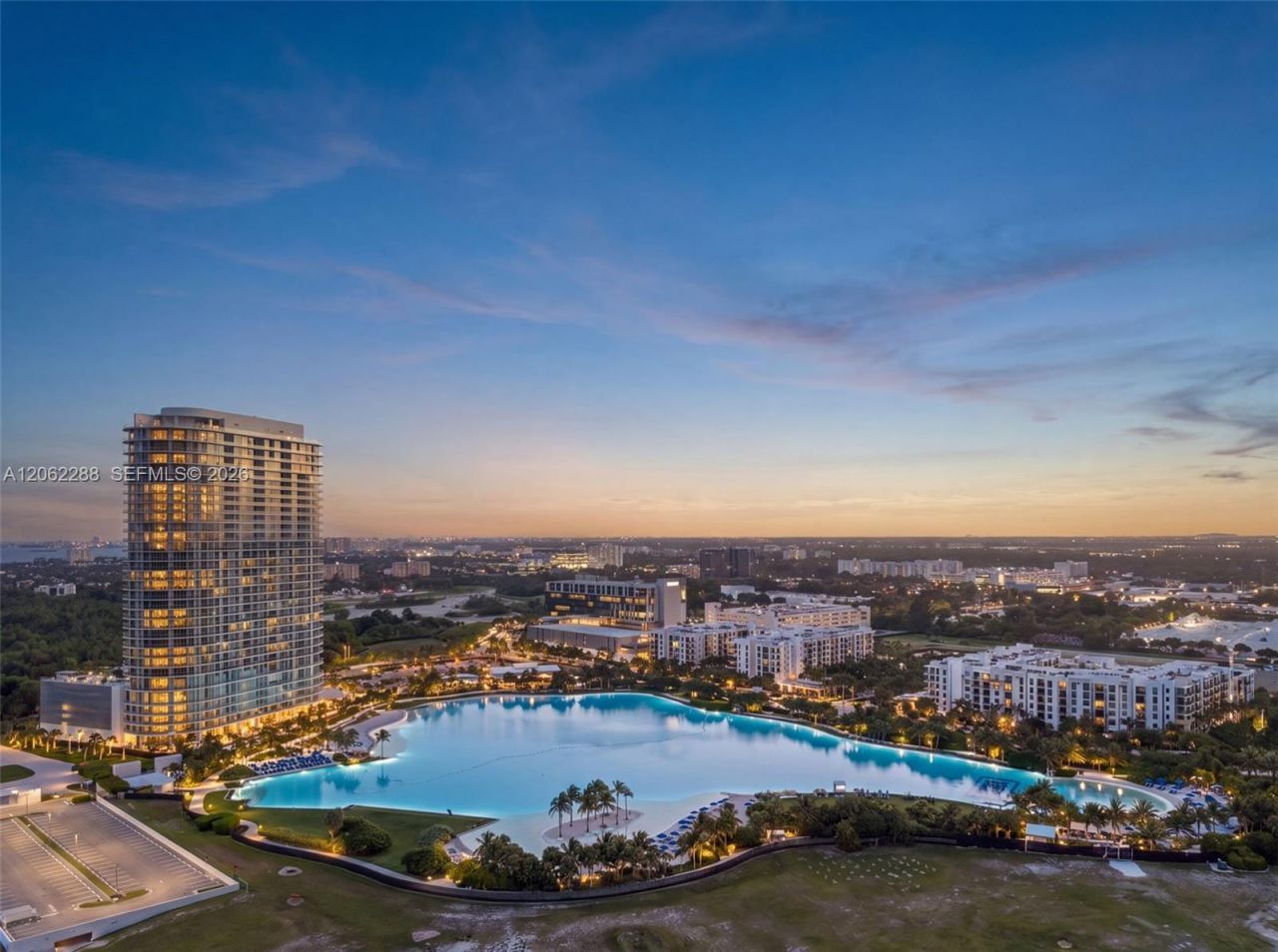 2411 Laguna Circle , Unit 2011, North Miami, FL 33181 Photo