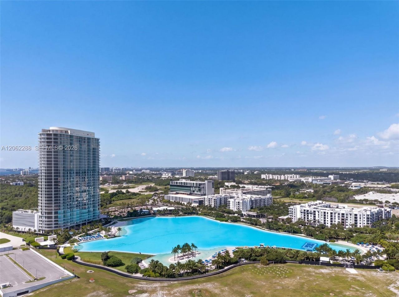 2411 Laguna Circle , Unit 2011, North Miami, FL 33181 Photo