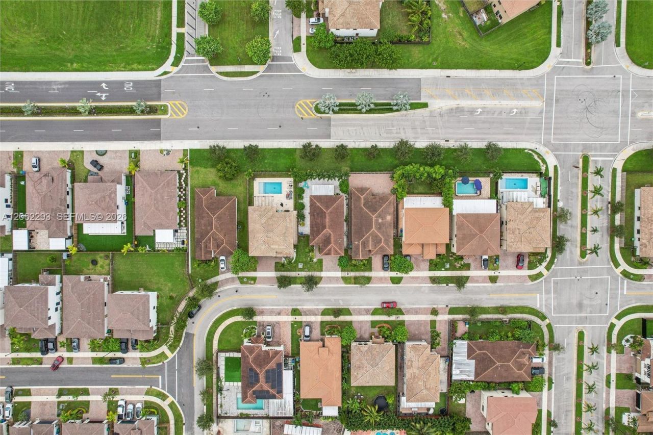 11833 SW 240th Ter, Homestead, FL 33032 Photo