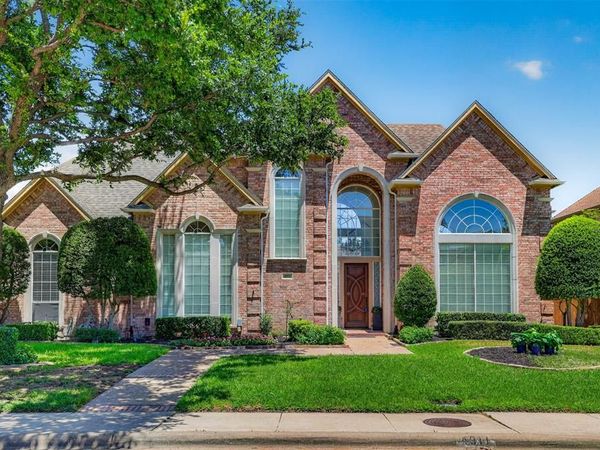 4911 Holly Tree Drive , Dallas, TX 75287