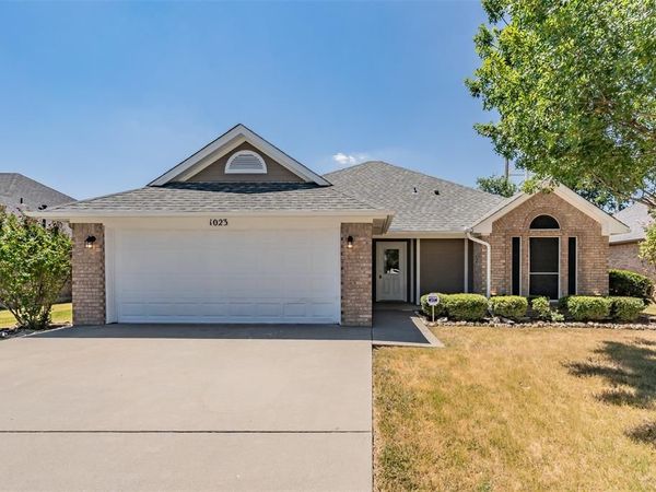 1023 Porter Place, Sanger, TX 76266