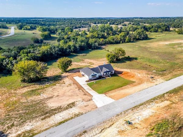 217 Kilkenny Road , Poolville, TX 76487
