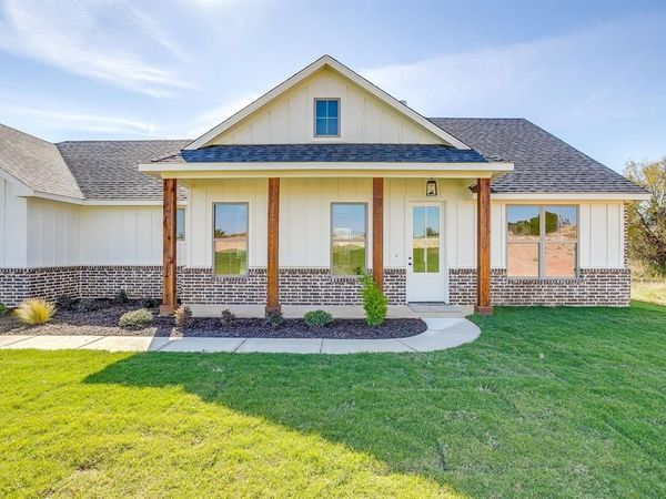 217 Kilkenny Road , Poolville, TX 76487