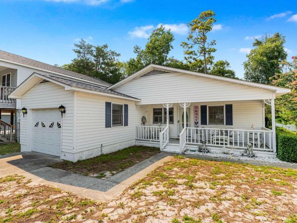 3406 Turner St., North Myrtle Beach, SC 29582