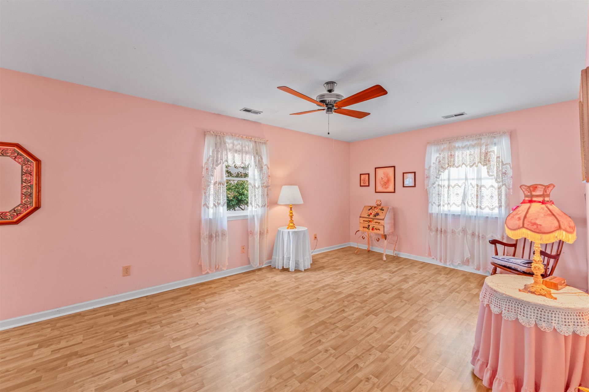 3406 Turner St.  Photo 22