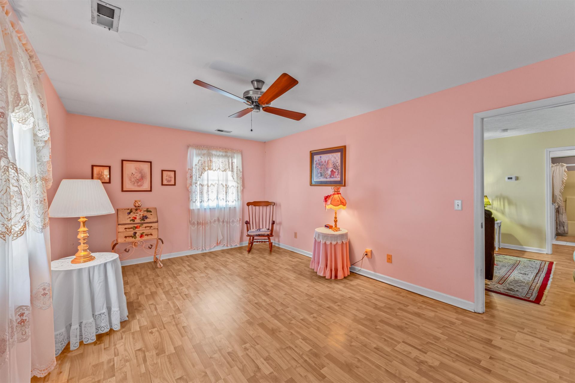 3406 Turner St.  Photo 23