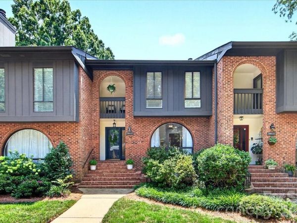 5811 Sharon Road, Unit F, Charlotte, NC 28210