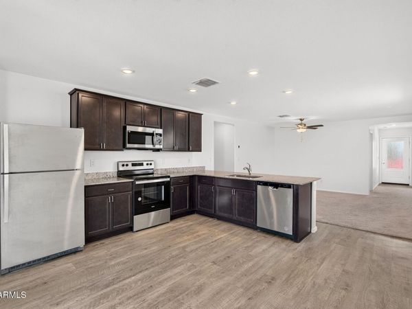 25770 W COLES Road, Buckeye, AZ 85326