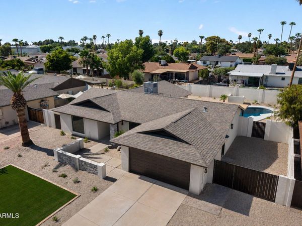 4948 E CORRINE Drive, Scottsdale, AZ 85254