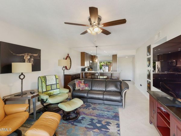 607 S DESERT FLOWER Drive, Mesa, AZ 85208