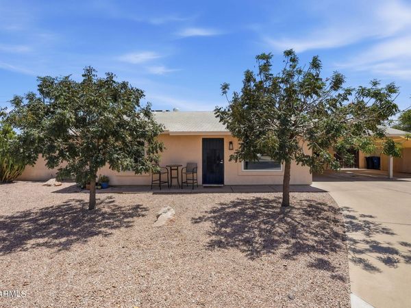 810 N PINE Court, Gilbert, AZ 85233