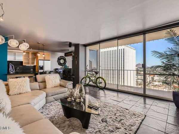 207 W CLARENDON Avenue, Unit G18, Phoenix, AZ 85013
