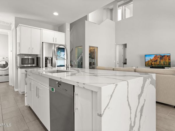 2750 E Yale Street, Phoenix, AZ 85008