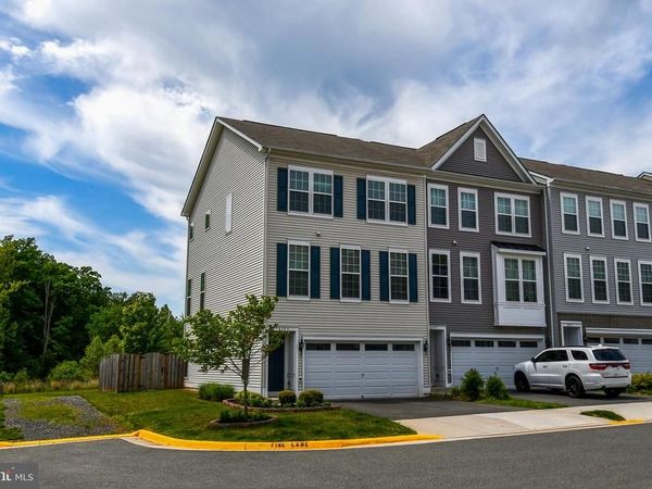 8193 MAUDE LANE, MANASSAS, VA 20110