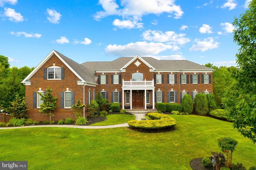 128 JANE CHAPMAN DRIVE W, NEWTOWN, PA 18940