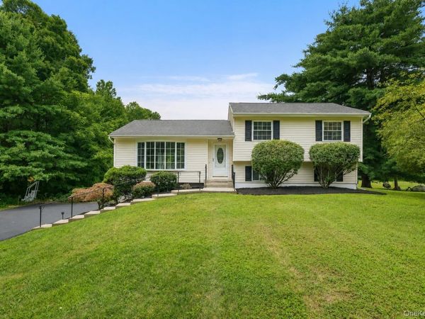 9 Barnes Drive , Wappingers Falls, NY 12590