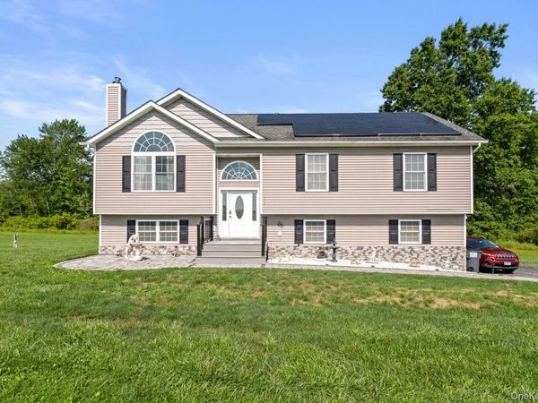 573 Dubois Road , Wallkill, NY 12589