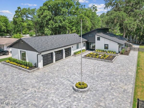8833 SANCHEZ Road, Jacksonville, FL 32217