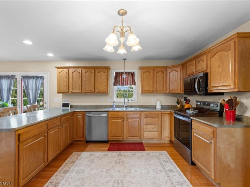 71320 Sharon Road, Bridgeport, OH 43912 Photo 12