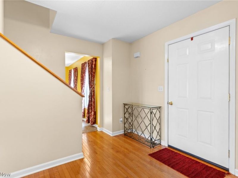 71320 Sharon Road, Bridgeport, OH 43912 Photo 4