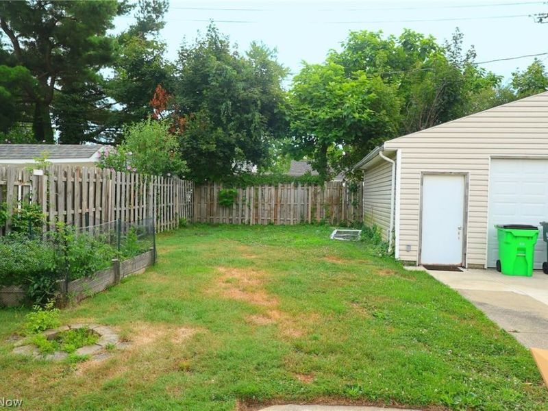 1209 Commonwealth Avenue, Mayfield Heights, OH 44124 Photo 32