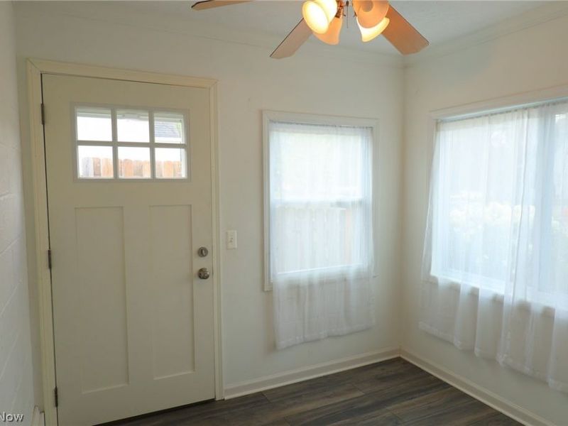 1209 Commonwealth Avenue, Mayfield Heights, OH 44124 Photo 4