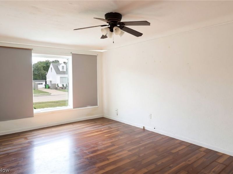 1209 Commonwealth Avenue, Mayfield Heights, OH 44124 Photo 6