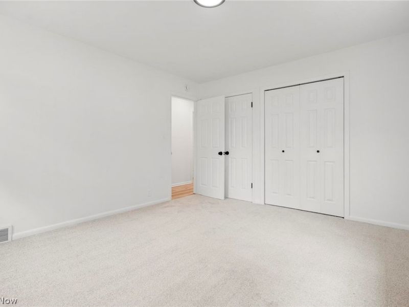 7018 Manor Drive , Elyria, OH 44035 Photo 15