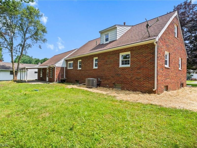 7018 Manor Drive , Elyria, OH 44035 Photo 31