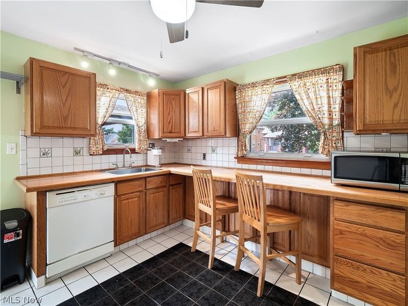 7403 Virginia Avenue, Parma, OH 44129 Photo 18