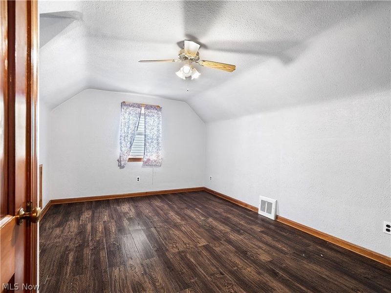 7403 Virginia Avenue, Parma, OH 44129 Photo 29
