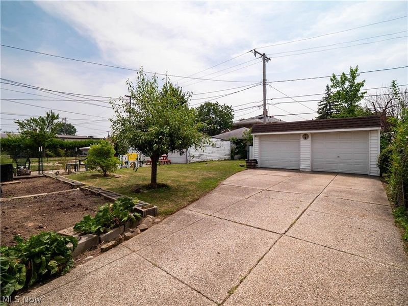 7403 Virginia Avenue, Parma, OH 44129 Photo 8